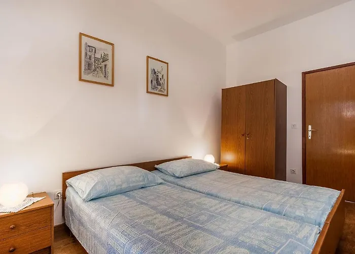 アパート Marijana ポレッチ