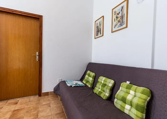 Marijana アパート *